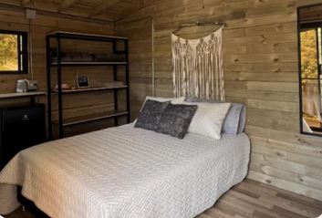 La Peña Cabins